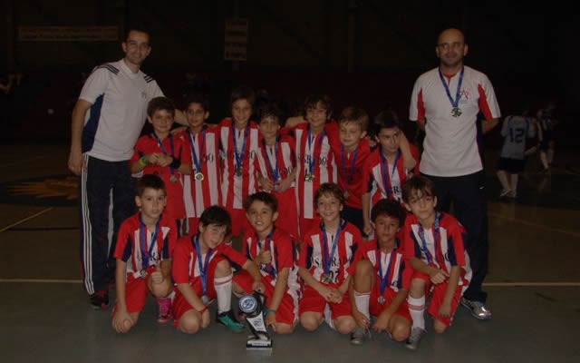 Sagrado Campeão Colegial São Paulo 2010 Sub-9, parabéns Prof. Ale e André!